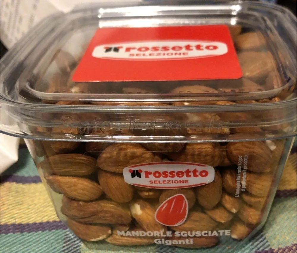 Mandorle sgusciate giganti
