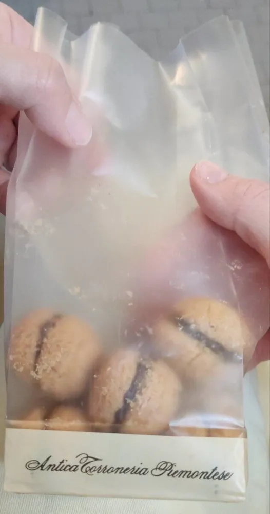 Baci di dama biscotti