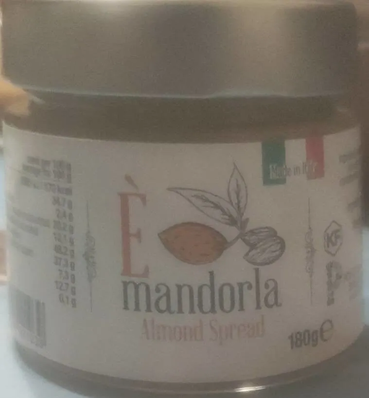 È mandorla