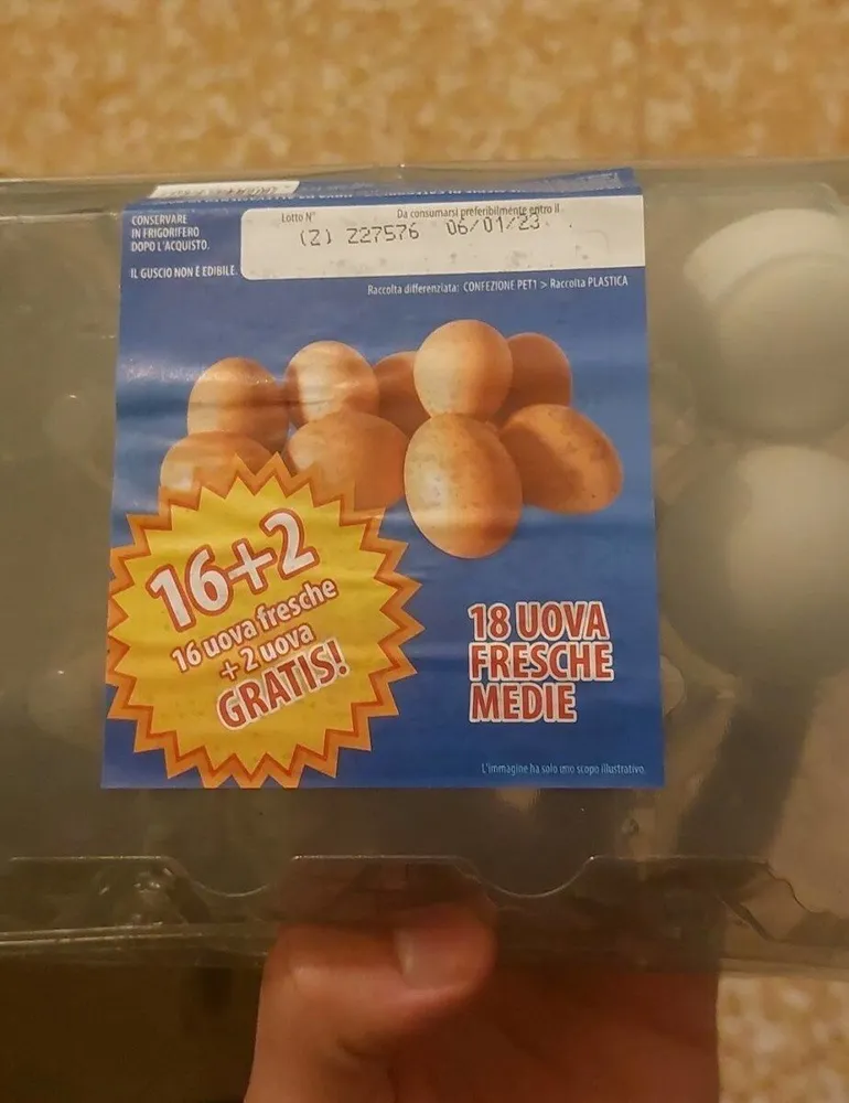 18 Uova fresche medie