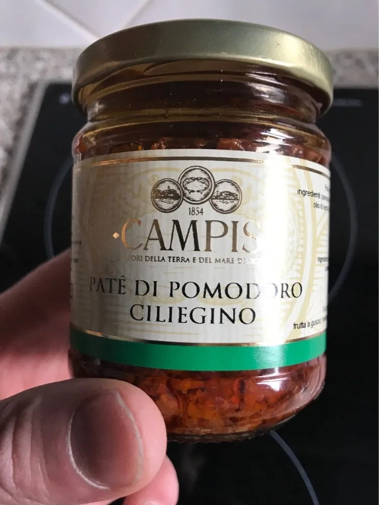 Pate di pomodoro ciliegino