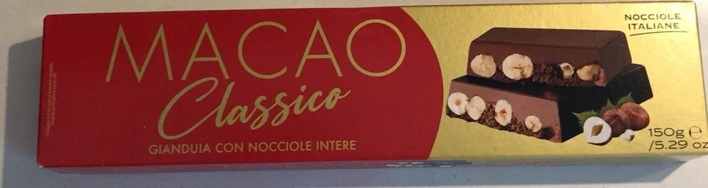 Macao gianduia con nocciole intere