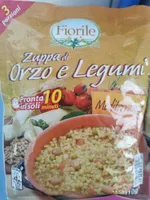 Zuppa di orzo e legumi
