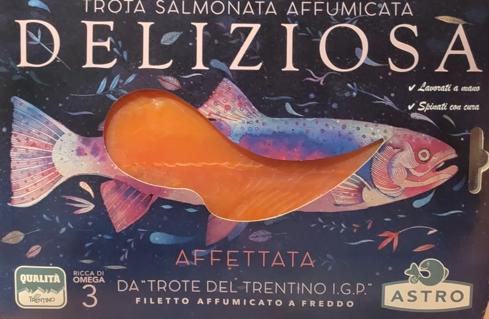Trota salmonata affumicata deliziosa