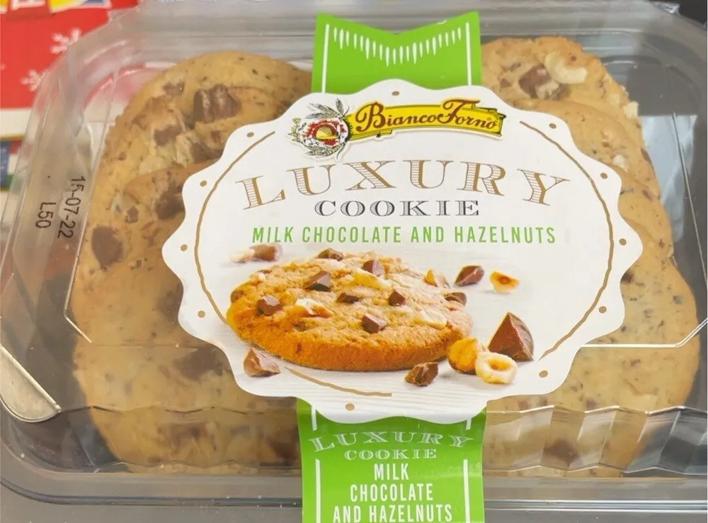 Luxury cookie