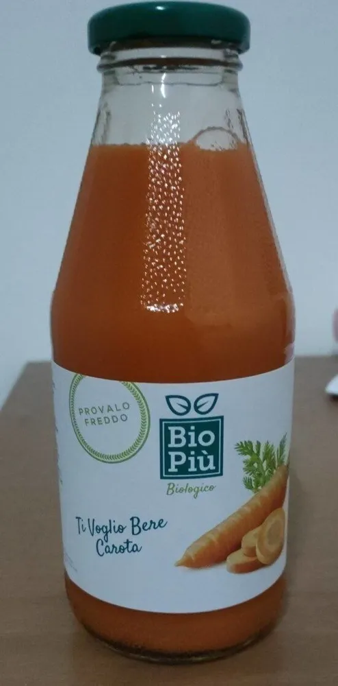 Bevanda biologica alla carota