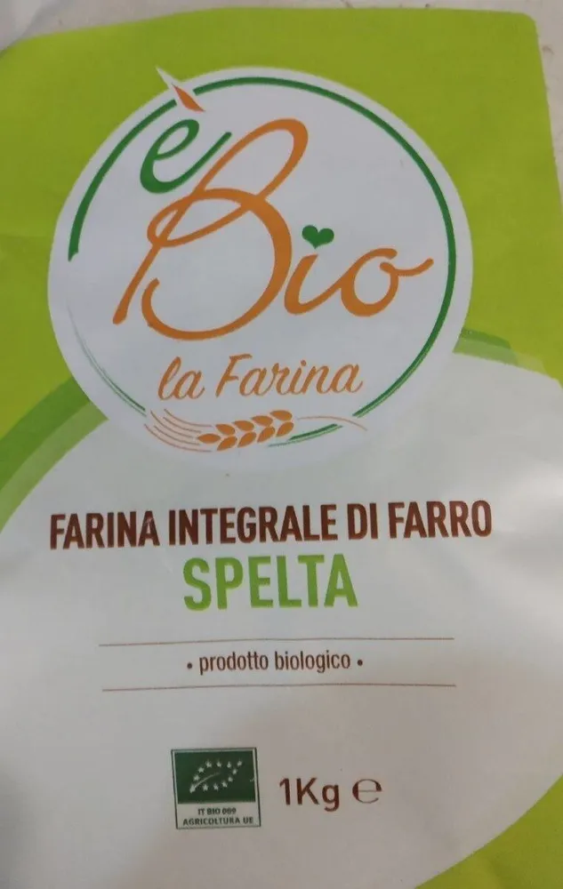 Farina integrale di farro