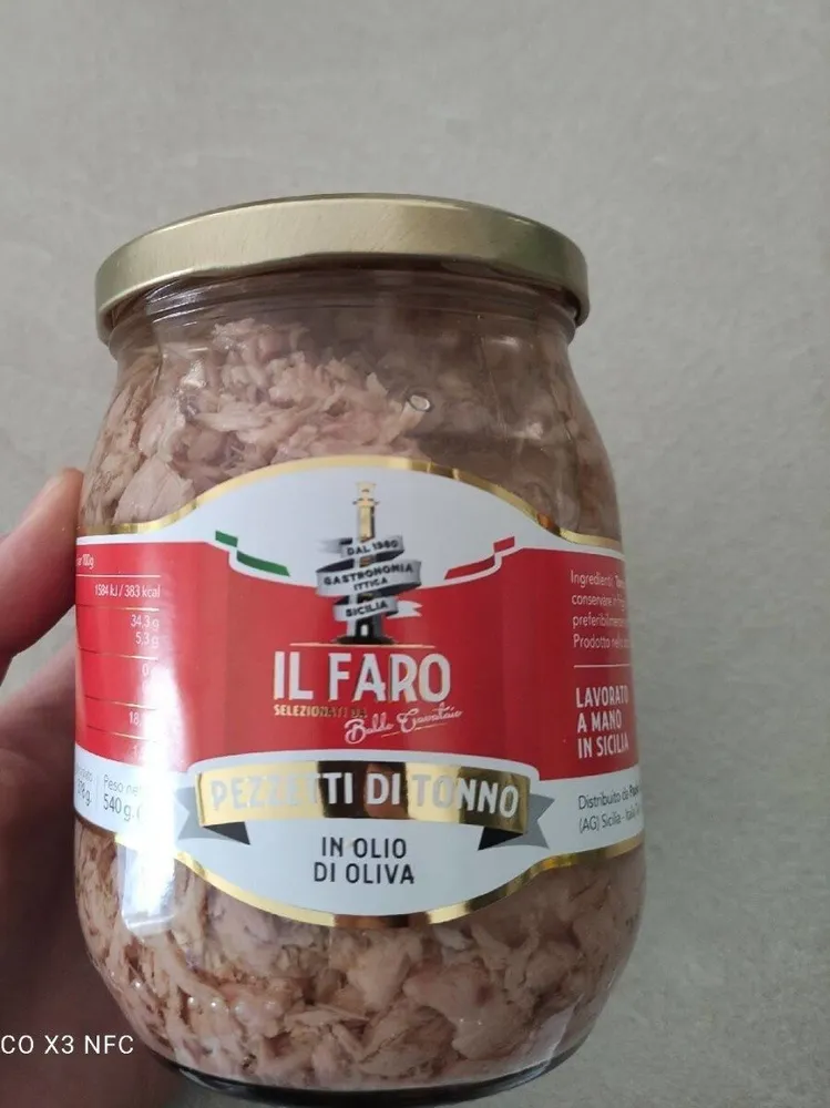 Pezzetti di tonno in olio di oliva