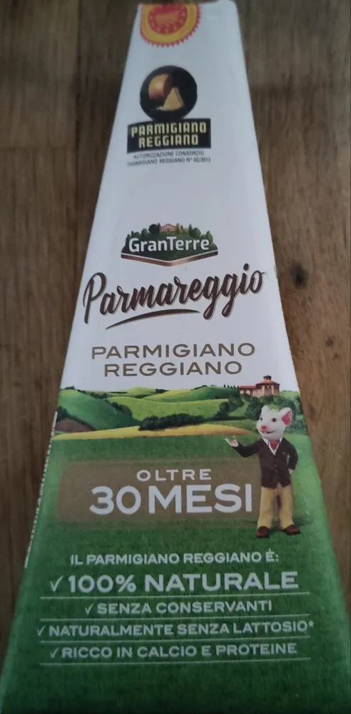 Parmigiano Reggiano oltre 30 mesi D.O.P.