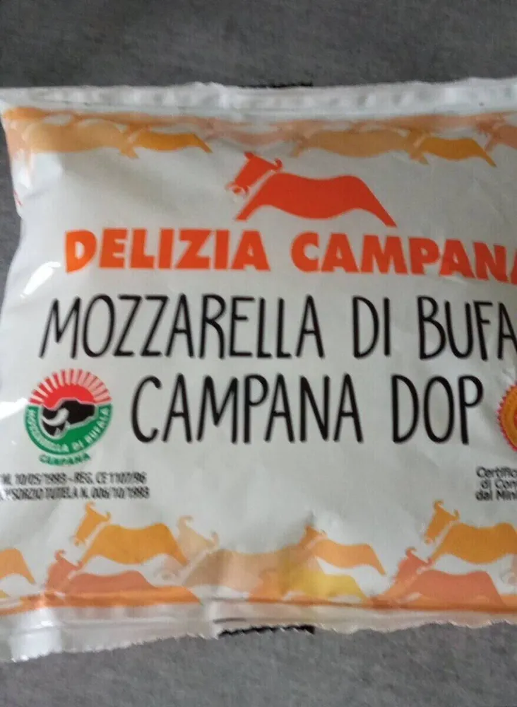 Mozzarella di Bufala Campana DOP