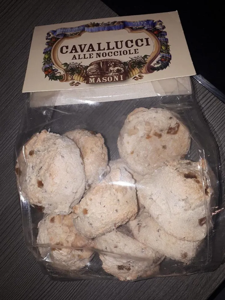 Cavalluci Alle Nocciole