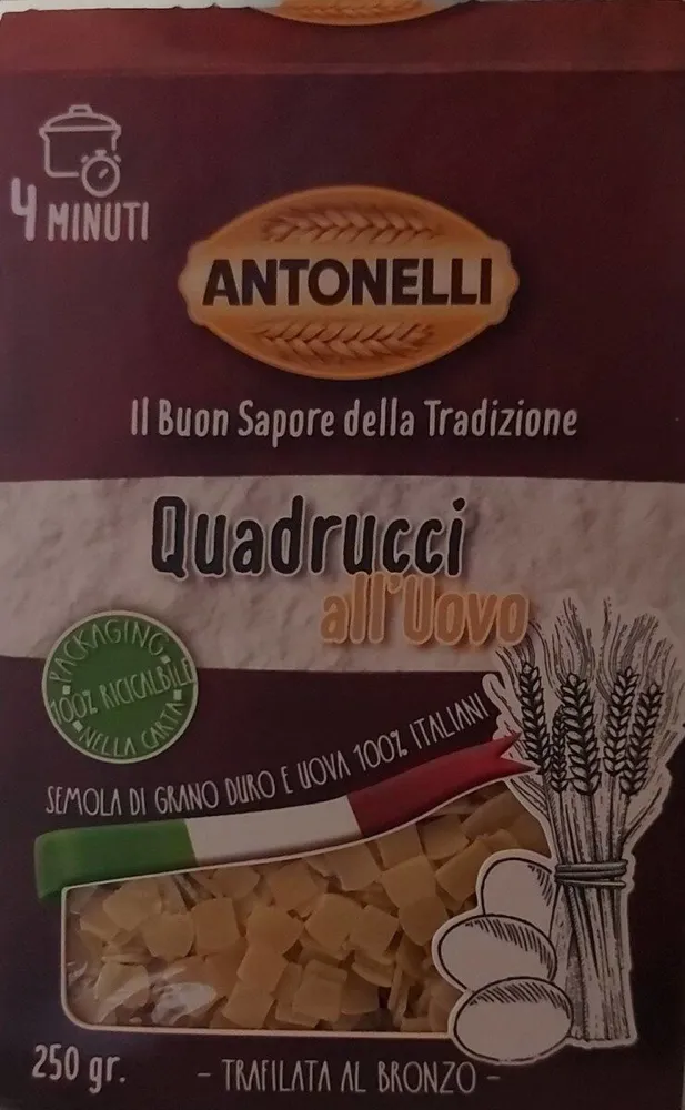 Quadrucci all'uovo