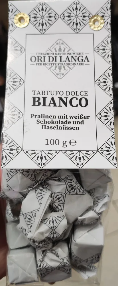 Pralina al cioccolato bianco e nocciola