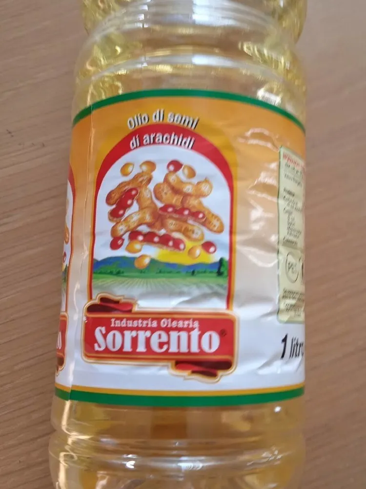 Olio di arachidi