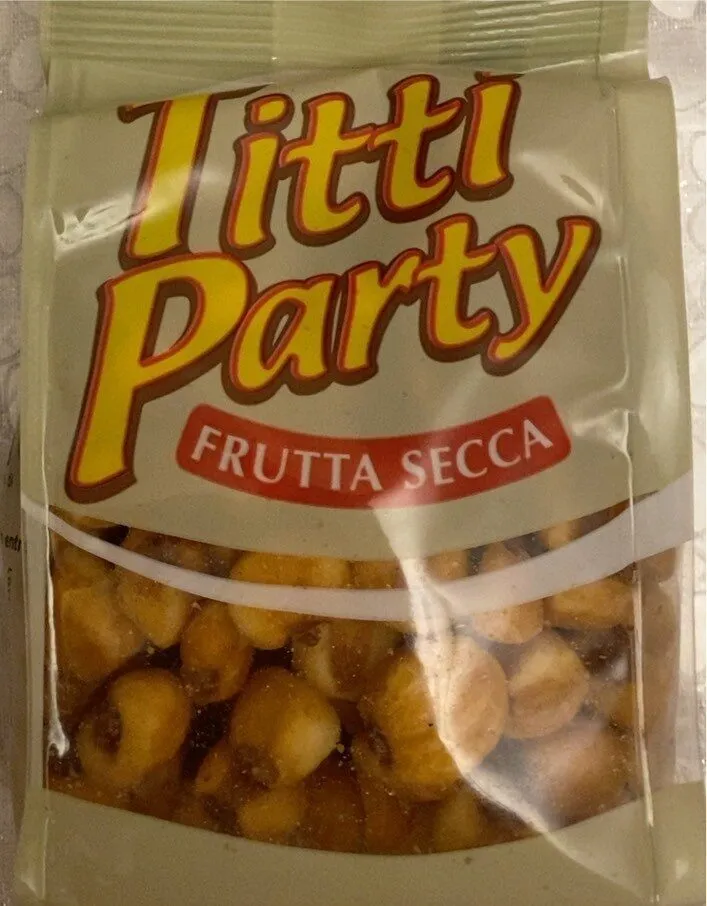 Titty Party mais gigante fritto e salato