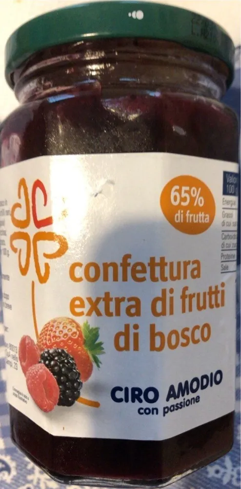 Confettura extra di frutti di bosco