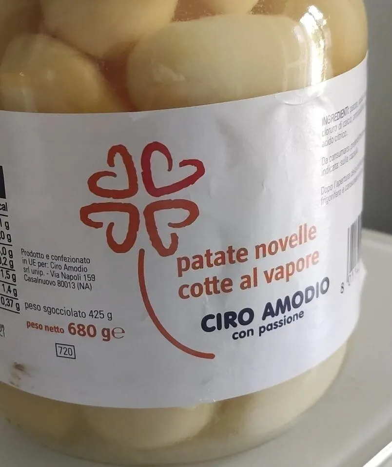 Patate novelle cotte al vapore