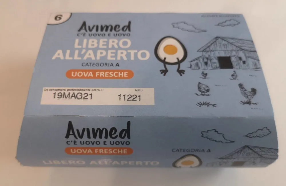 Uova fresche Avimed all'aperto