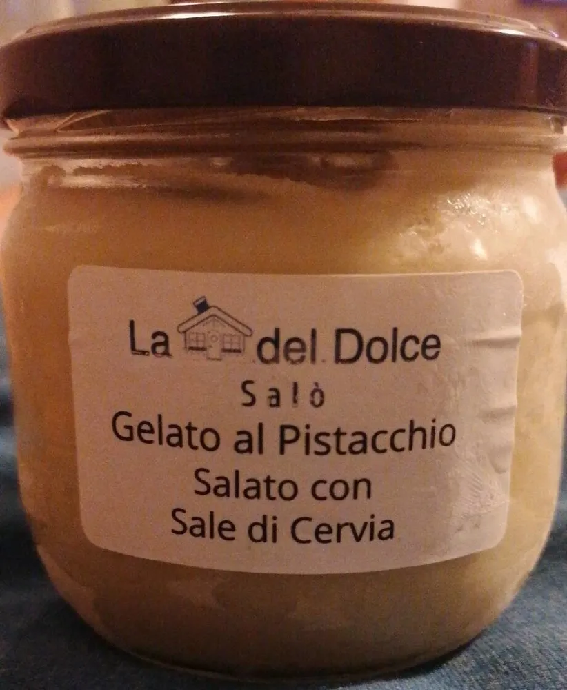 Gelato al pistacchio salato con sale di cervia