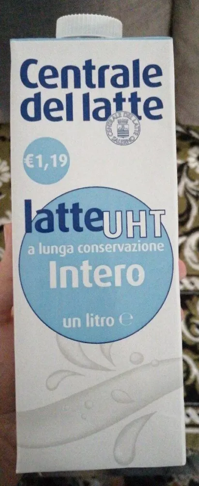 Latte a lunga conservazione intero