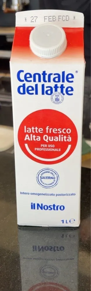 Latte fresco alta qualità