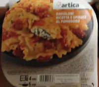 Ravioloni ricotta e spinaci al pomodoro