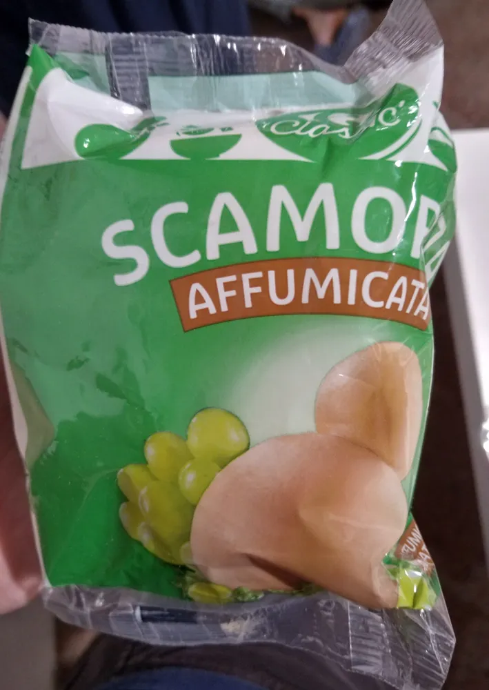 Scamorza affumicata