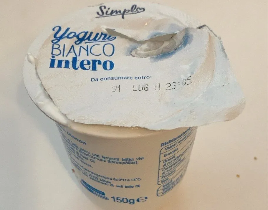Yogurt bianco intero