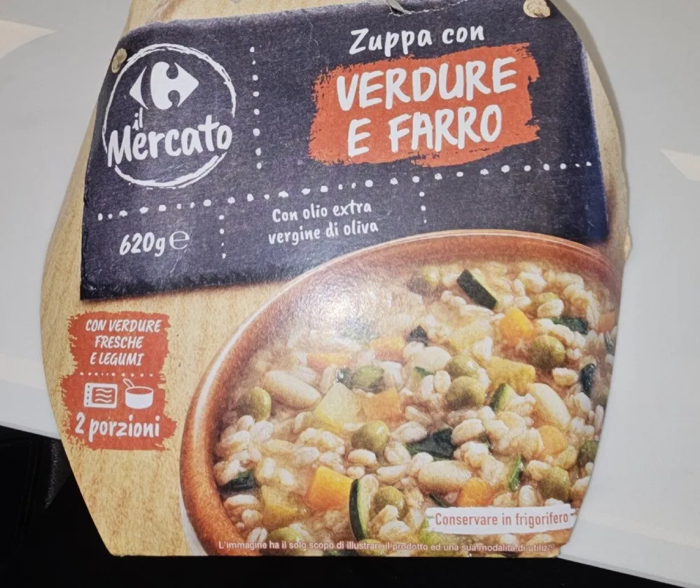 Zuppa con verdure e farro