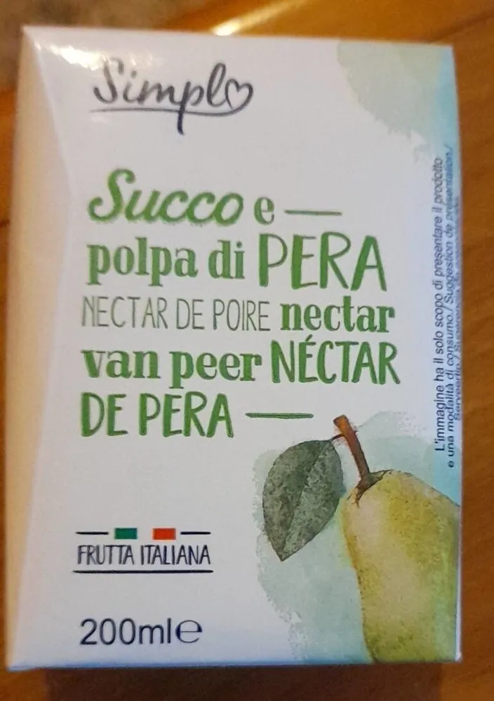 Succo e polpa di pera