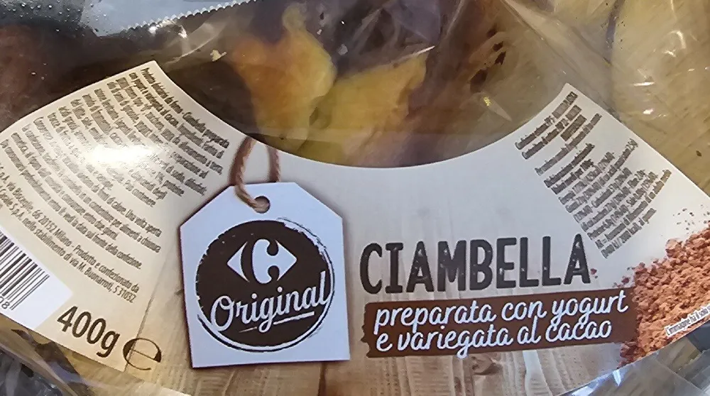 Ciambella Preparata Con Yogurt R Variegata Al Cacao