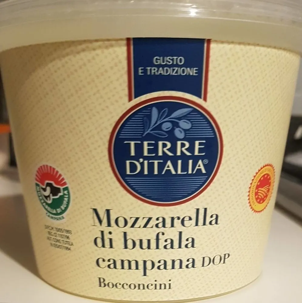 Mozzarella di bufala campana dop bocconcini