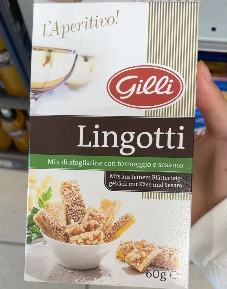 Lingotti mix di sfogliatine con formaggio e sesamo