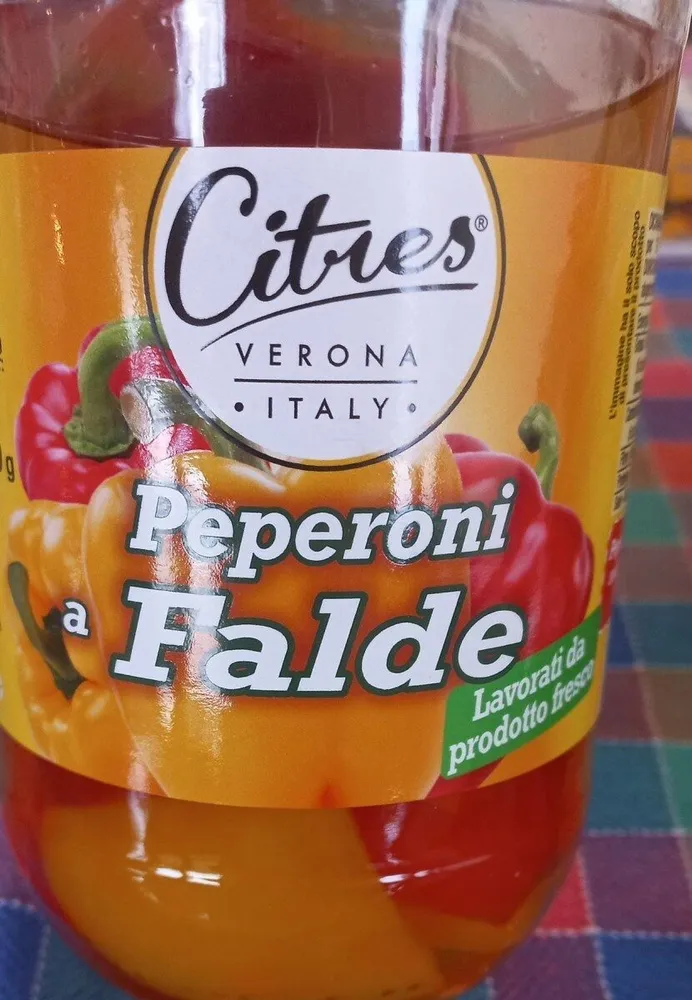 Peperoni falde