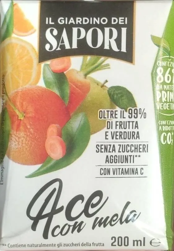 Ace con mela