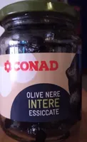 Olive nere intere essiccate