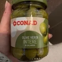 grüne Oliven