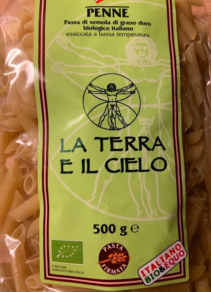 Penne pasta di semola di grano duro biologico italiano