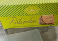 Colomba farcita con crema al pistacchio e cioccolato fondente