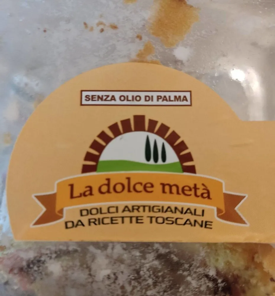 La dolce metà tronco alla nocciola