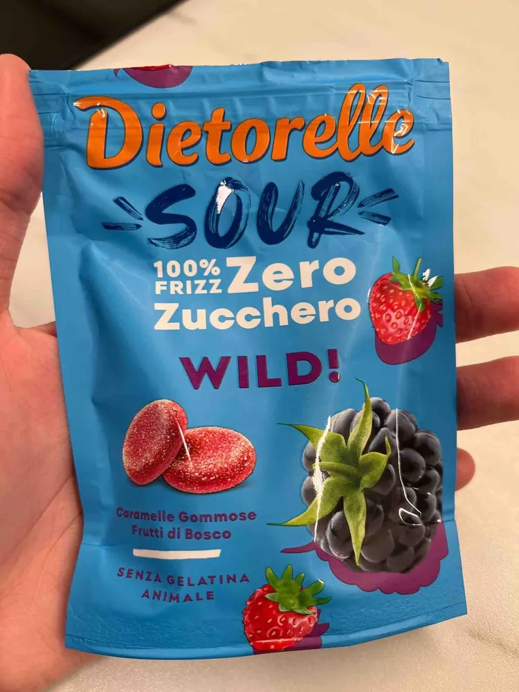 Sour 100% Frizz Zero Zucchero Wild! Caramelle Gommose Frutti Di Bosco