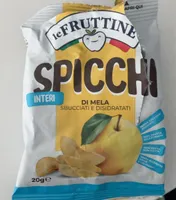 Spicchi di mela sbucciati e disidratati