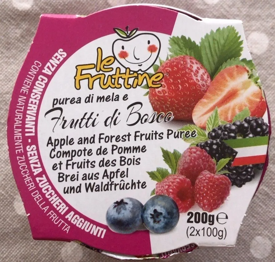 Purea di mela e frutti di bosco
