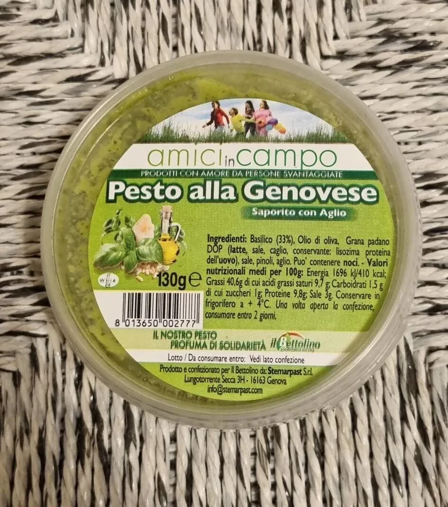 Pesto alla genovese saporito con aglio