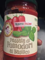 Passata di pomodori al basilico