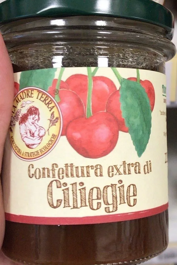 Confettura di ciliegie