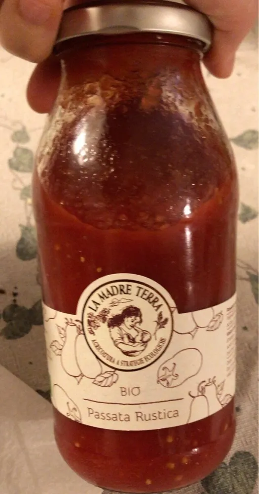 Passata di pomodoro rustica