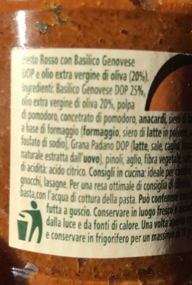 Pesto Rosso, Sauce Mit Basilikum, Tomaten Und Nüssen, Venturino