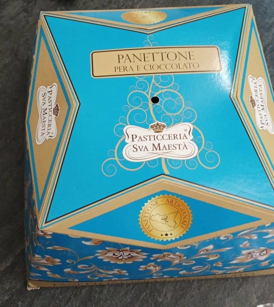 Panettone pera e cioccolato