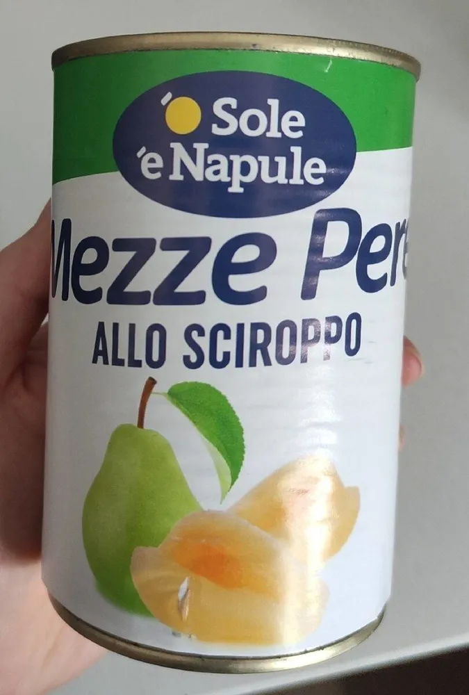 Mezze pere allo sciroppo